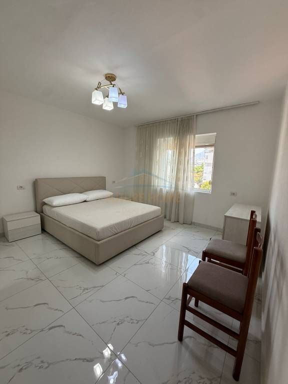 Qera, Apartament 3+1, Rruga Bardhyl, Tiranë . Orange72611