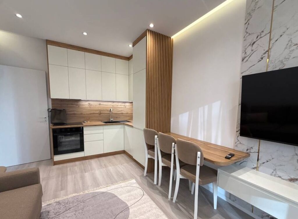 FOR RENT APARTMENT 2+1+2, ZOGU I ZI!