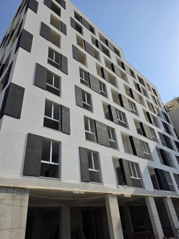 SHITET: 1+1 Perfekt ✨️ Kamëz 76.7m² ( 📍Fiks Te Pedonalja e Re ) 🌇 Kati 2, Ndërtim i ri 2026 | Çmimi: 71.000€ 💶 Planimetri Ultra ✅️