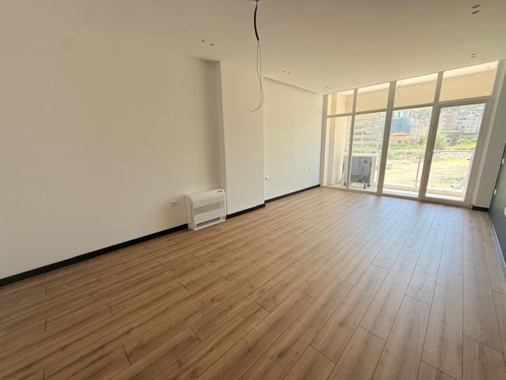 Apartment 1+1 for office at Kika 2