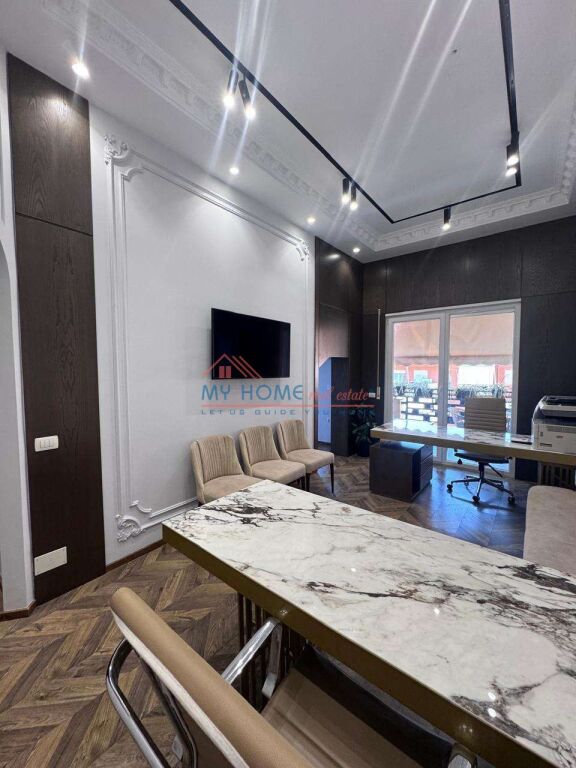 Office for rent in Yzberisht in Tirana