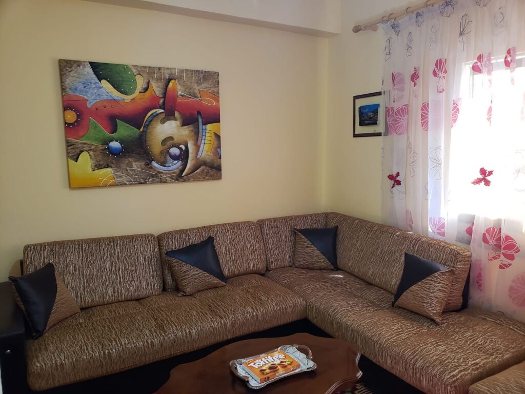 Apartment 1+1 for rent in Vaqarr