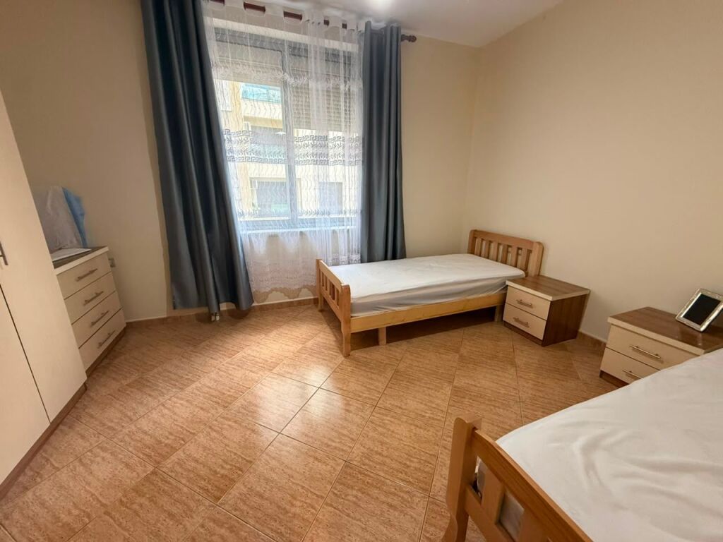 Qira, Apartament 2+1+2 | Rruga e Kosovarëve, Tiranë