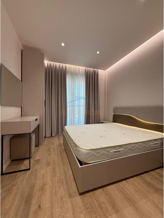 Affitto, Appartamento 1+1, Residenza Erli, Porcellana