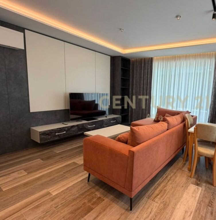 Jepet me qera Apartament Premium 2+1+2 me mobilje dhe parkim të ri