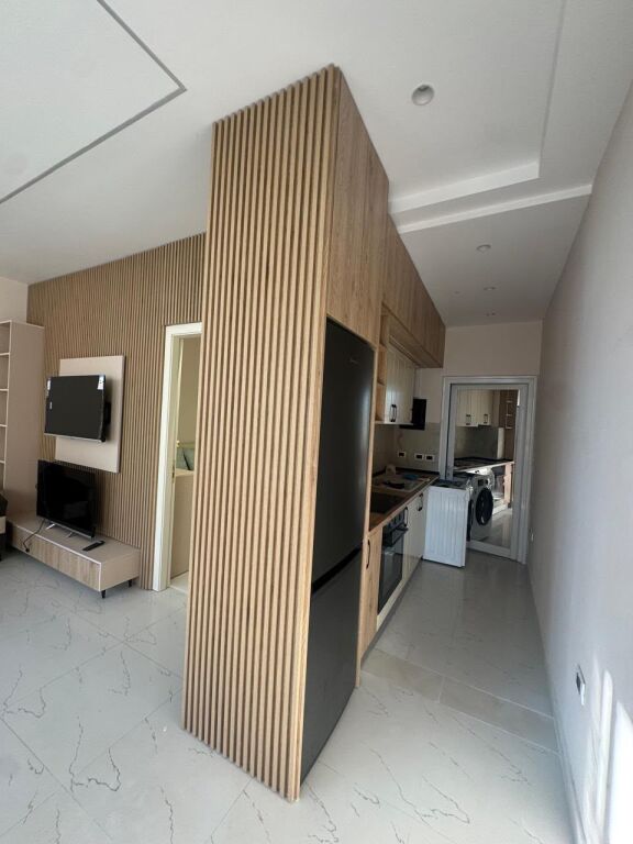 Jepet me qera 1+1 kat 1 vile fresk mobiluar 45000 lek