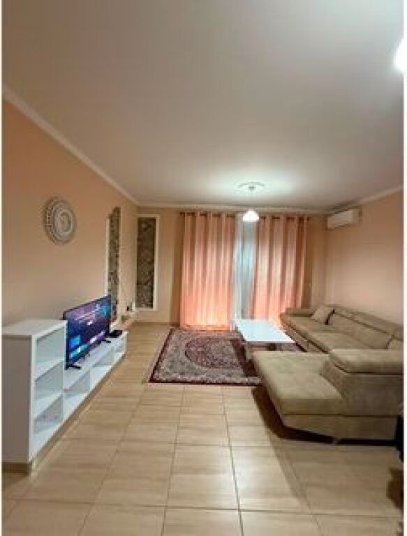 Apartament 1+1 per qira tek 5 Maji