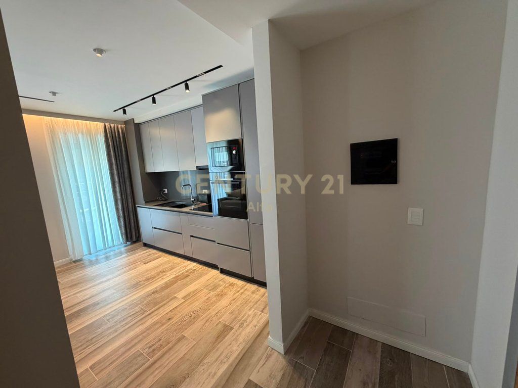 Appartamento Premium 1+1 + Parcheggio – Donika Center, Tirana