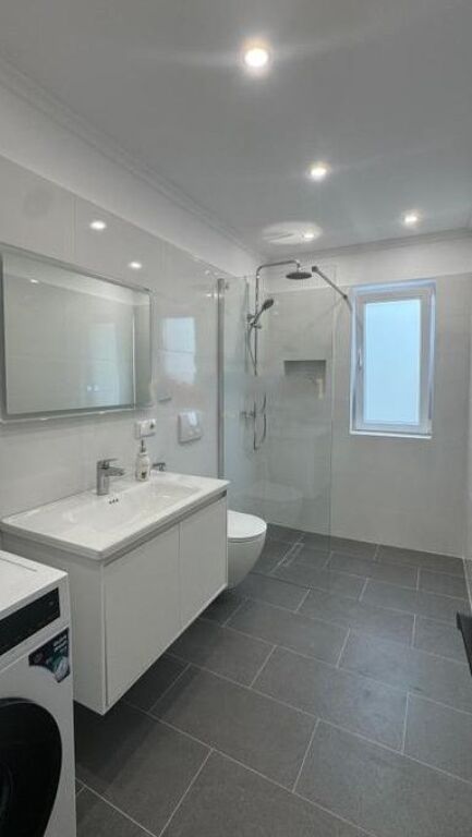 Jepet me qira apartament 2+1 në zonën e Oxhakut !