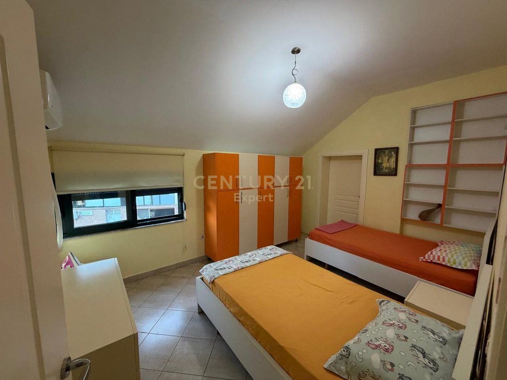 SHESIM APARTAMENT 2+1 TEK LIQENI I THATE (PA MALORE) 200,000 € 20,000,000 Lekë