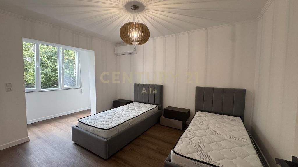 Jepet me qira apartament 2+1 në zonën e Oxhakut ! 600 € /Muaj
