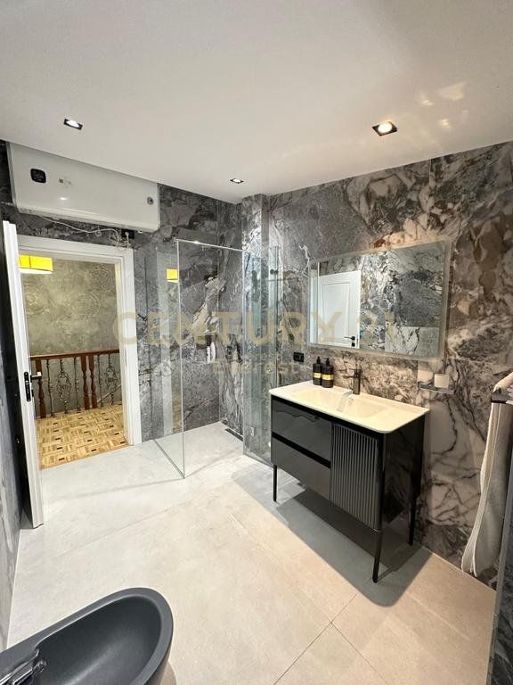 Penthouse for sale near Dinamo Stadium