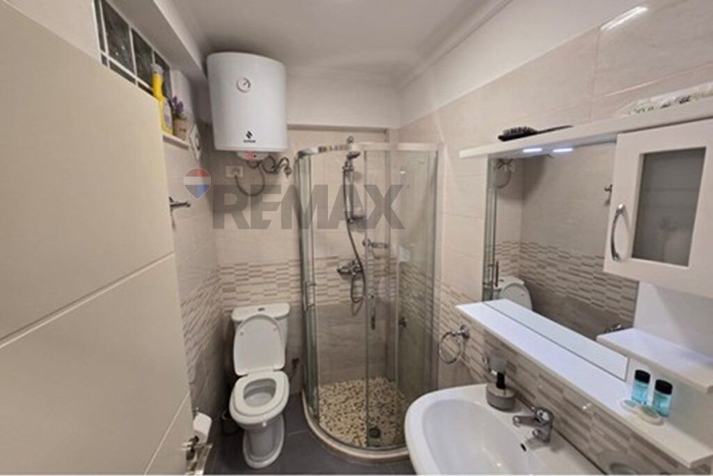 APARTAMENT ME QERA