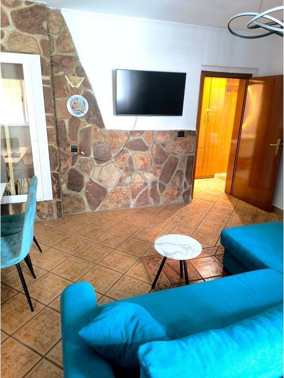 Affitto, Appartamento 2+1, Myslym Shyri, Tirana