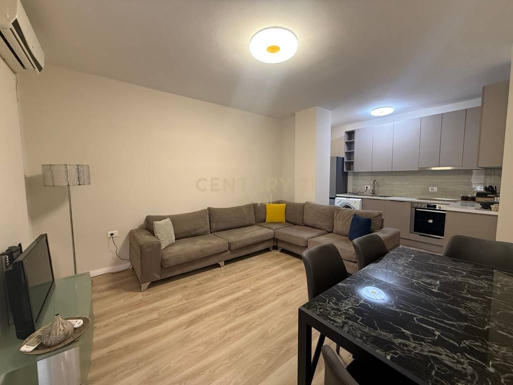 Apartment 1+1 for rent near Selvisë, at Hotel Black Diamond