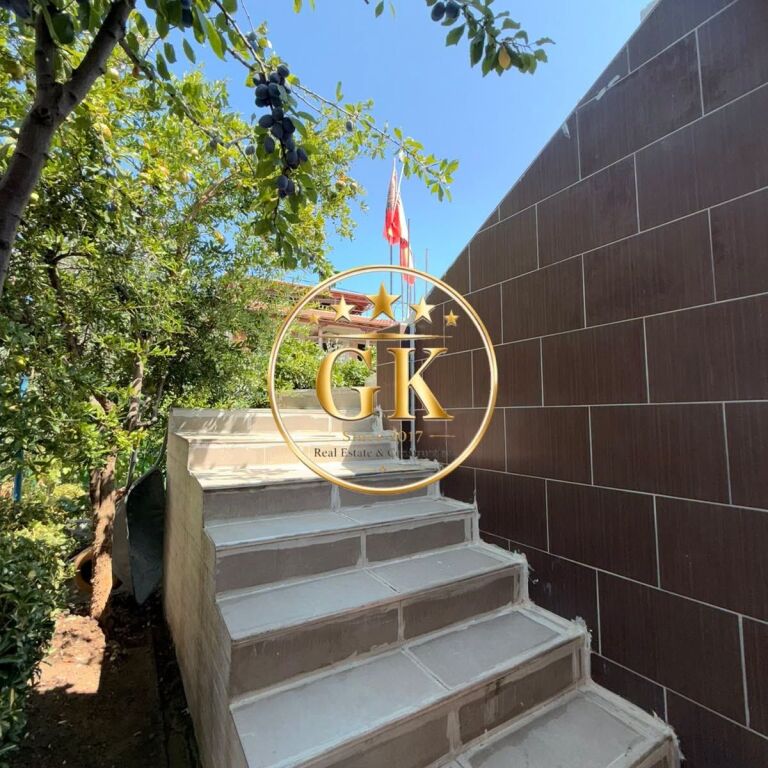 IN VENDITA Casa Privata • 150.000€  ✅    •  Ex Këneta a 500 Metri dalla Stazione di Servizio Eida📍