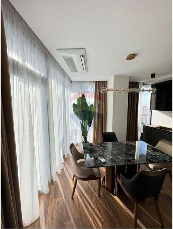 APARTMENT 3+1+2+2 PARKING SPACES AT LAKE VIEW!