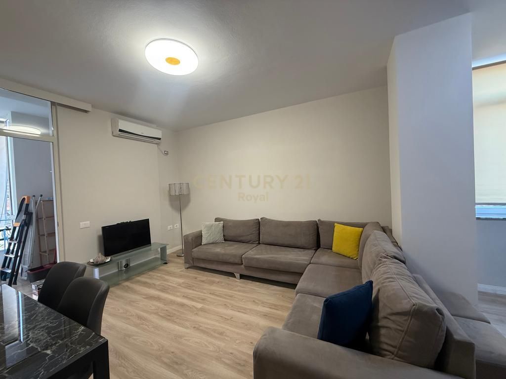 Apartment 1+1 for rent near Selvisë, at Hotel Black Diamond