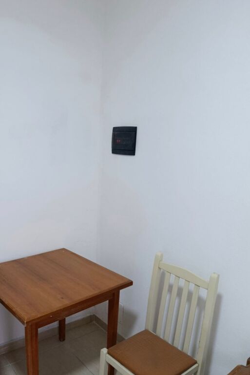 GARSIONERE 25000 LEKE.QYTET STUDENTI