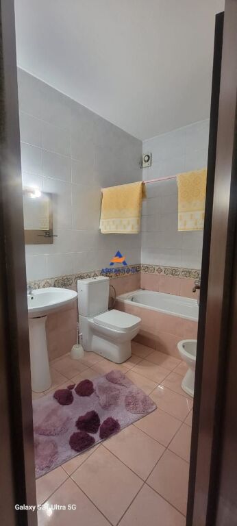APPARTAMENTO 2+1+BALCONE IN AFFITTO A BLLOK "VIA PJETËR BOGDANI, BLLOK "90.000 LEKE