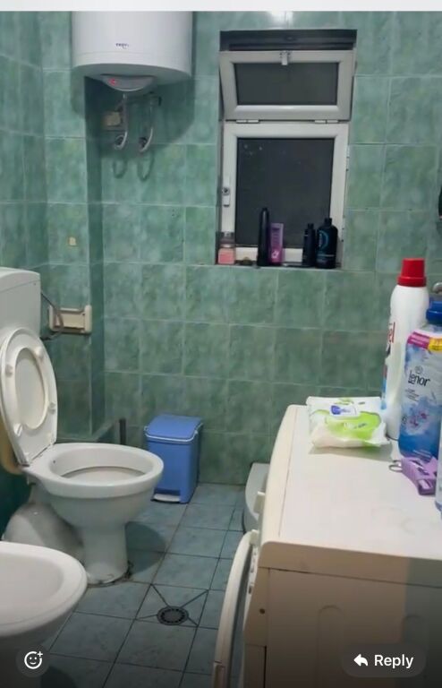 1+1,kat 4 ekzistues,te ish restorant durresi,400 mije leke