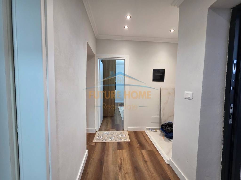 Qera,Apartament 2+1, Qender