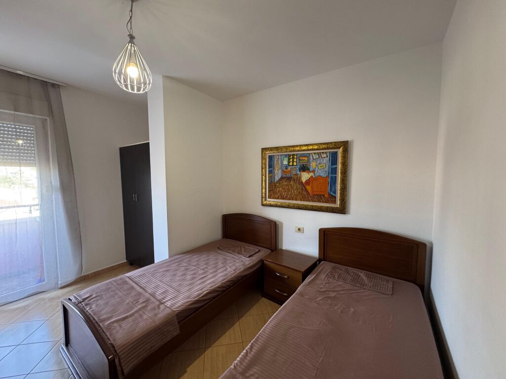 Apartament 2+1 me qira pas Ambasades Amerikane