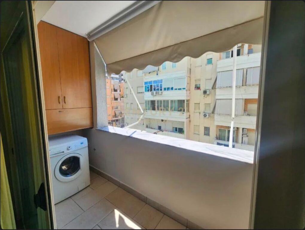 APPARTAMENTO 2+1 IN AFFITTO – MUNICIPIO DI PARIGI