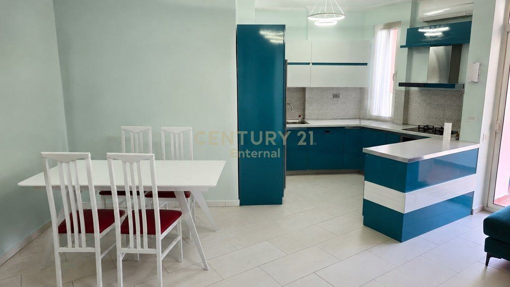Ex Mercato Elettrico - Affittasi 2+1+2 Moderno Con Ascensore + 🅿️ Incluso