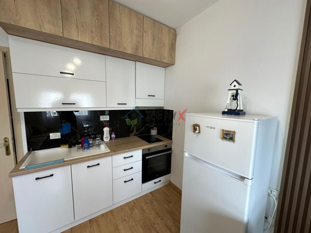 🏠 SHITET APARTAMENT 1+1 – TE VIVAS, DURRËS