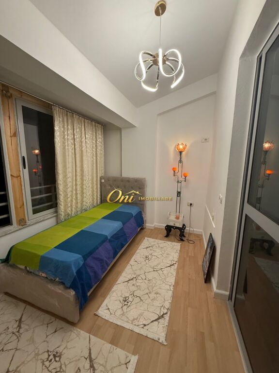 SHITET APARTAMENT 2+1, FRESK