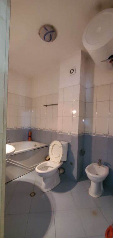Appartamento 2+1 in affitto in Via Fortuzi