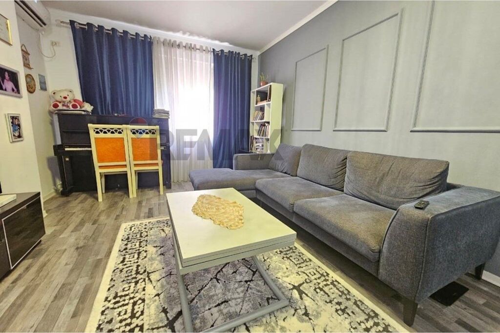 Jepet apartament 1+1 te Komuna e Parisit