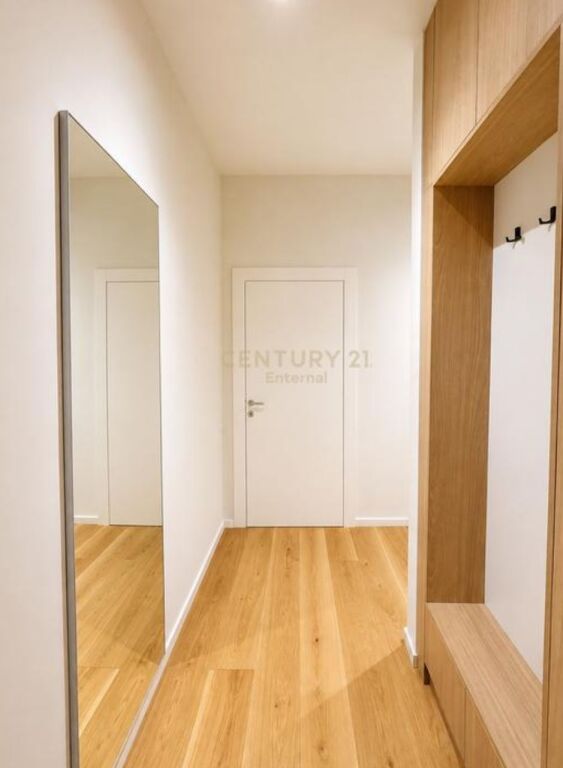 Apartament luksoz 2+1 me qera