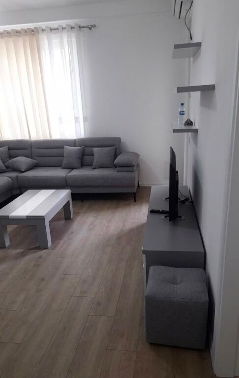 Apartament 1+1 me qira tek Grand