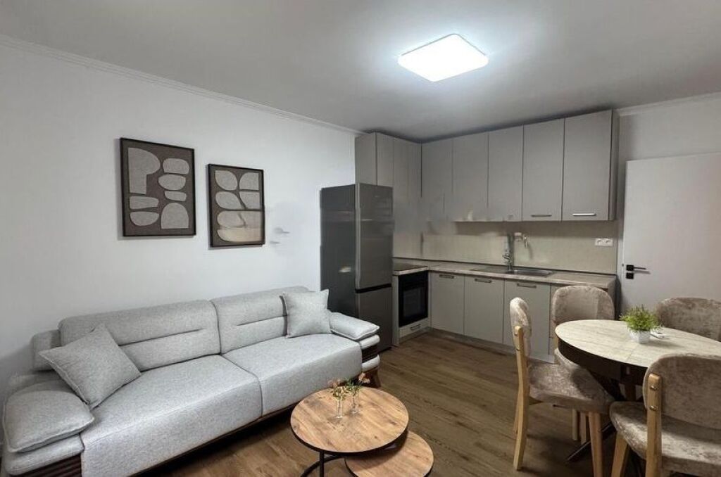 Jepet me qira apartament 2+1 në zonën e Oxhakut !