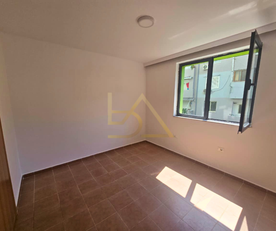 Appartamento 2+1 in Affitto – Via Ndre Mjeda, Tirana