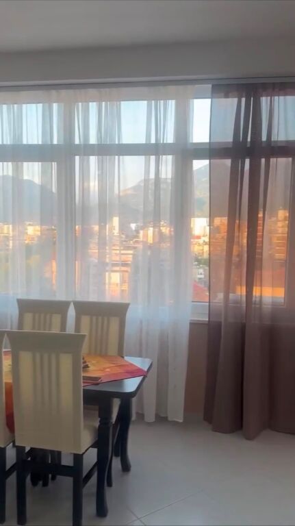🏡 Appartamento 1+1 adattato a 2+1 in affitto  📍 Siri Kodra, Tirana💰 60.000 lek/mese