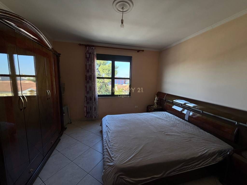 Apartament 2+1 per shitje ne Kinostudio