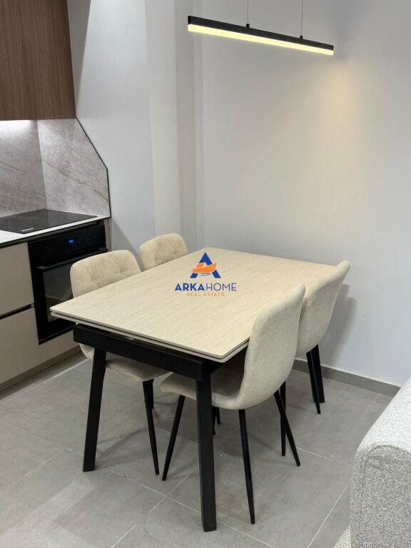 APARTMENT 1+1 FOR RENT + PARKING SPACE "ASTIR, NEW RING" 70000 LEKE