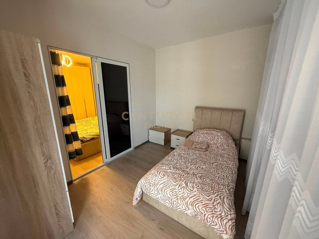 Apartment 2+1 for rent at Karavan Complex