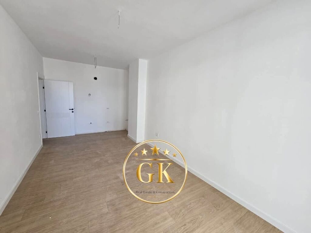 SHITET 1+1 me Ballkon • 1400€ / ㎡ ✅ • VM Residence 📍