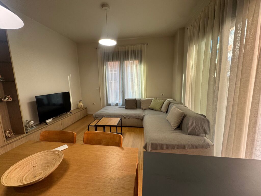 Appartamento 2+1 in affitto in Via Kosovareve