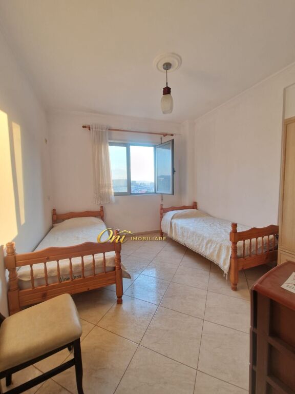 JEPET APARTAMENT ME QERA 2+1, RRUGA FORTUZI