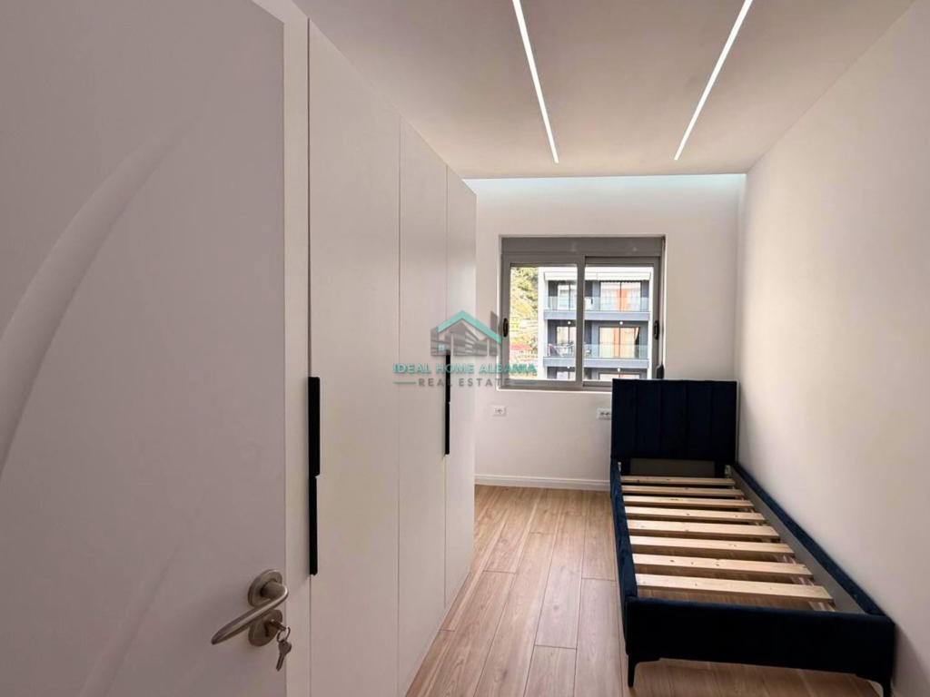 Appartamento 2+1+2 in Vendita – Lungomare, Vlorë