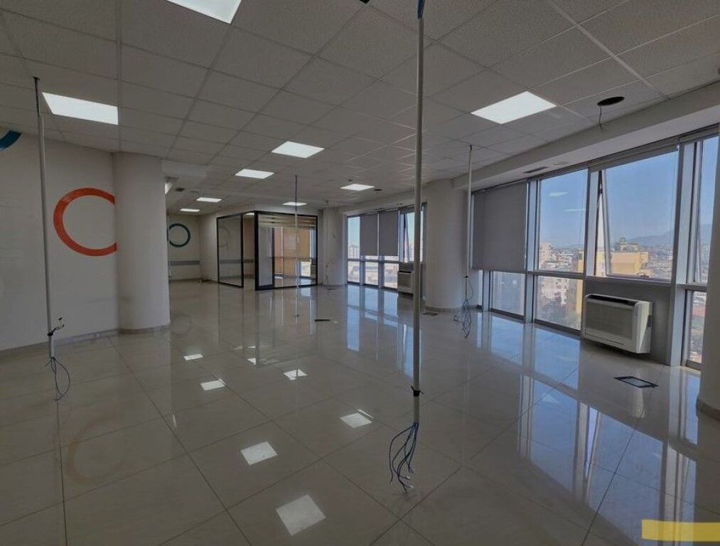 Affitto, Ufficio, Selvia, Tirana. 1.500 €