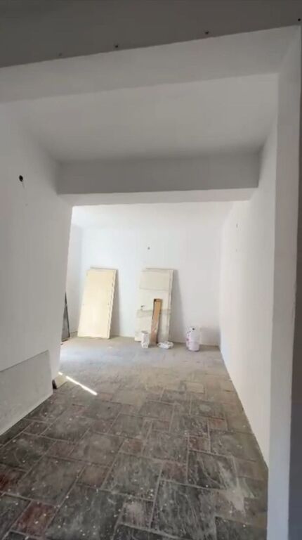 Sale | Magazinë | Xhamlliku | 60000 €