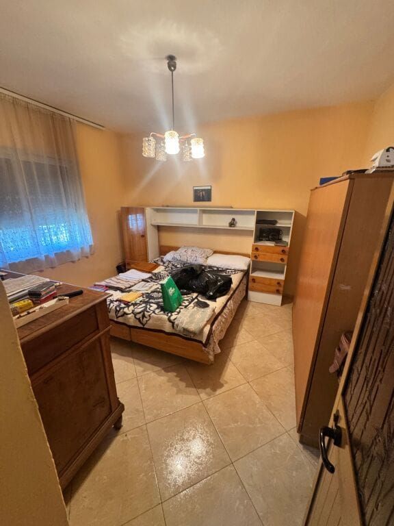 Appartamento 3+1 in vendita al Mozaiku di Tirana.