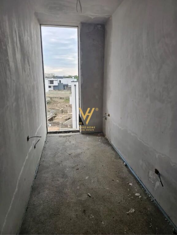 SHITET APARTAMENT 2+1+BLK TE LALZI MARINA SEASIDE, HAMALLAJ 235.000 EURO