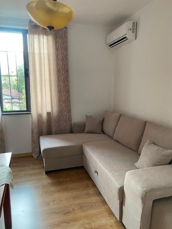 Appartamento 1+1 in Affitto Centro Tirana